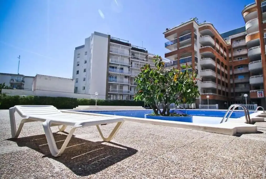 White Beach 100M Playa, Wifi, Pool 6Pax contacts