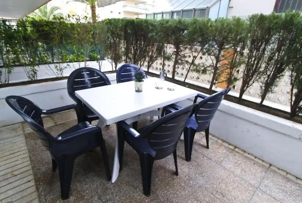 White Beach 100M Playa, Wifi, Pool 6Pax Salou